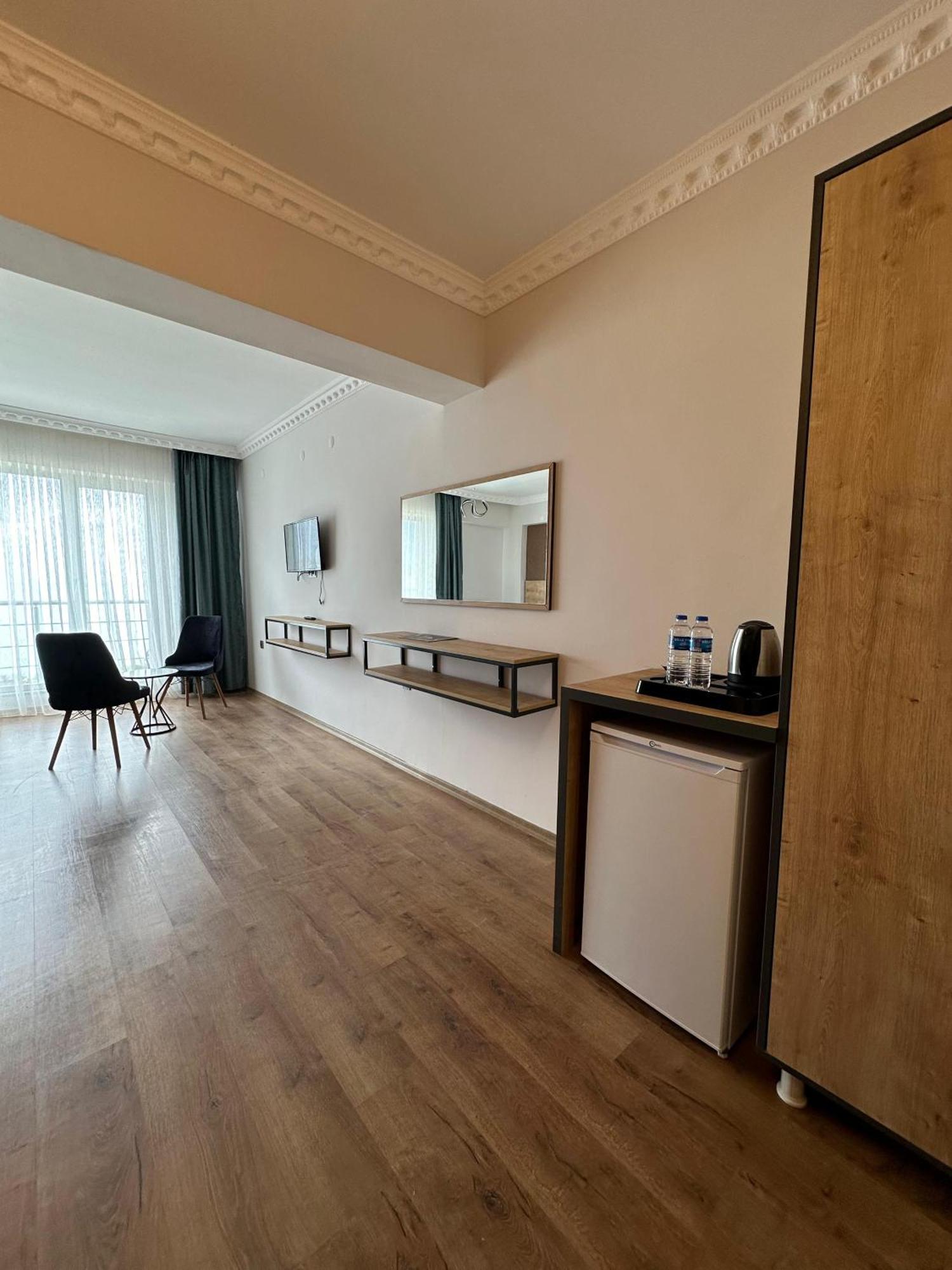 ואן Orient Hotel מראה חיצוני תמונה